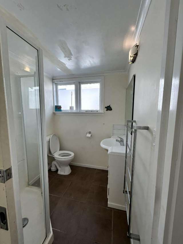a/42 Fitzherbert Street Featherston_4
