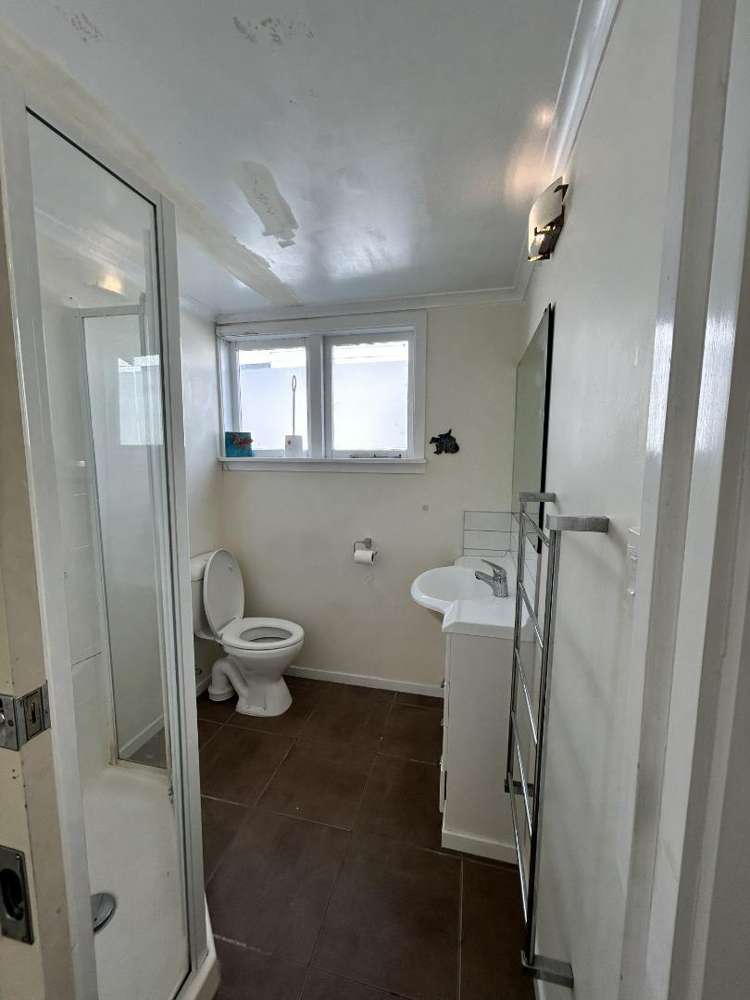 a/42 Fitzherbert Street Featherston_4