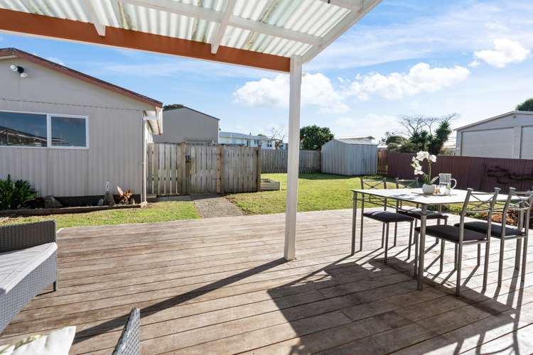 10 Ogle Crescent Kamo_13