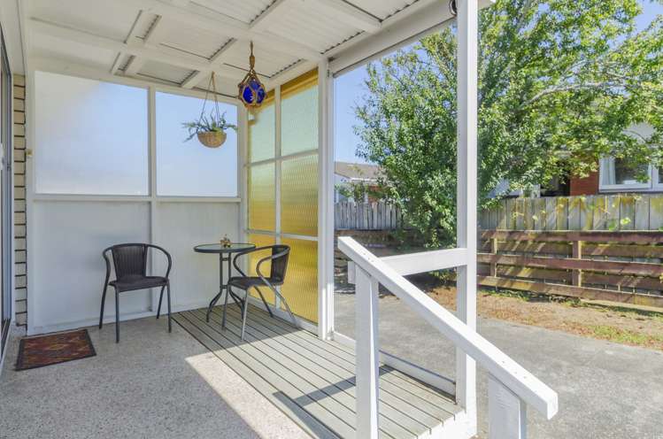 2/6 Russell Road Manurewa_8