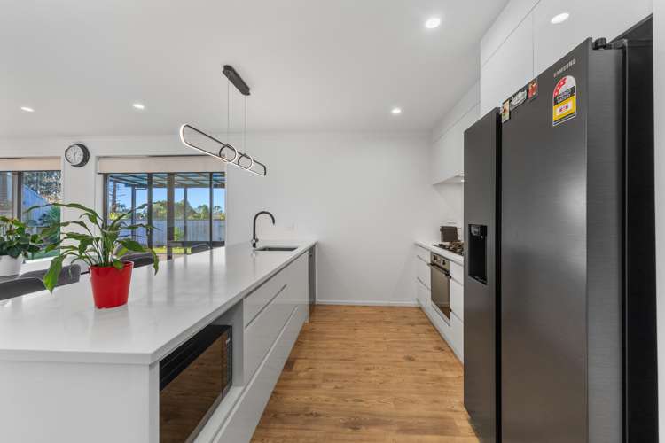 31 Atutahi Street Hurdon_9