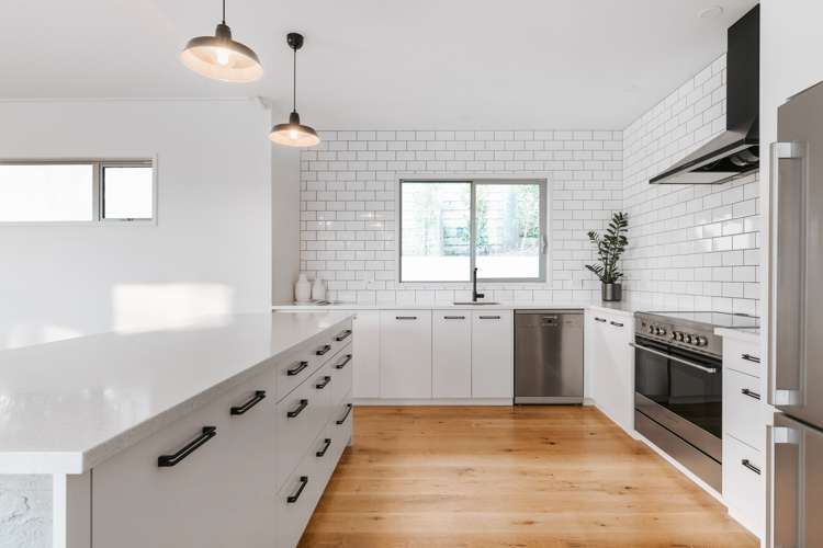 64 Utopia Park Heights Welcome Bay_7