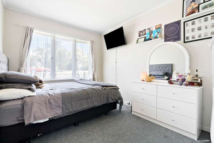 23 Christmas Road Manurewa_7