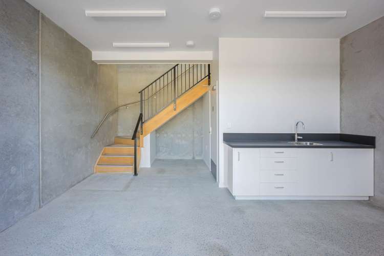 Unit 5/3 Pacific Rise Mt Wellington_6