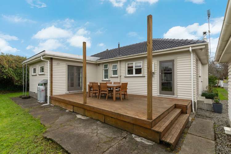 17 Lansdowne Crescent Masterton_12