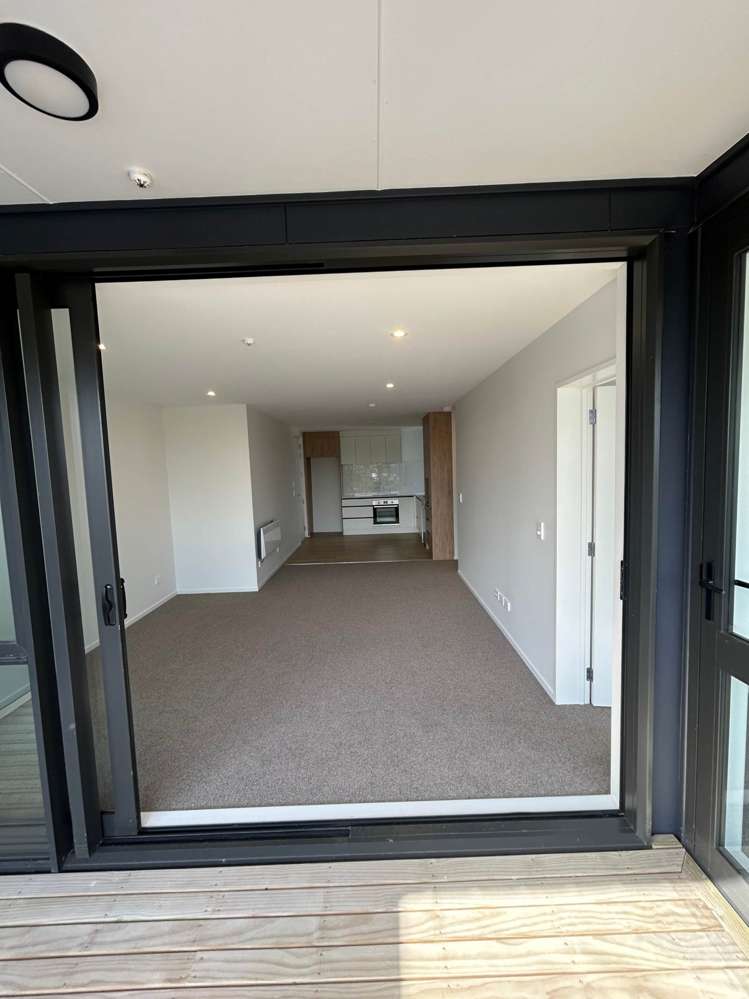 7/16 Treasure Lane Te Atatu South_10