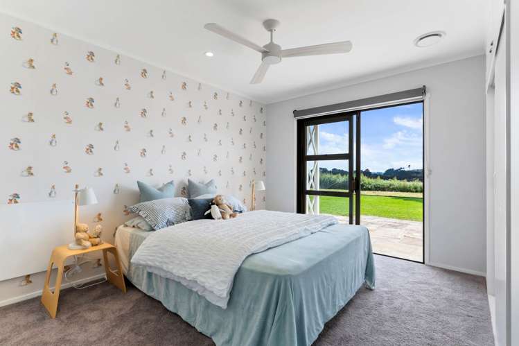 113 Waitangi Falls Road Glenbrook_24