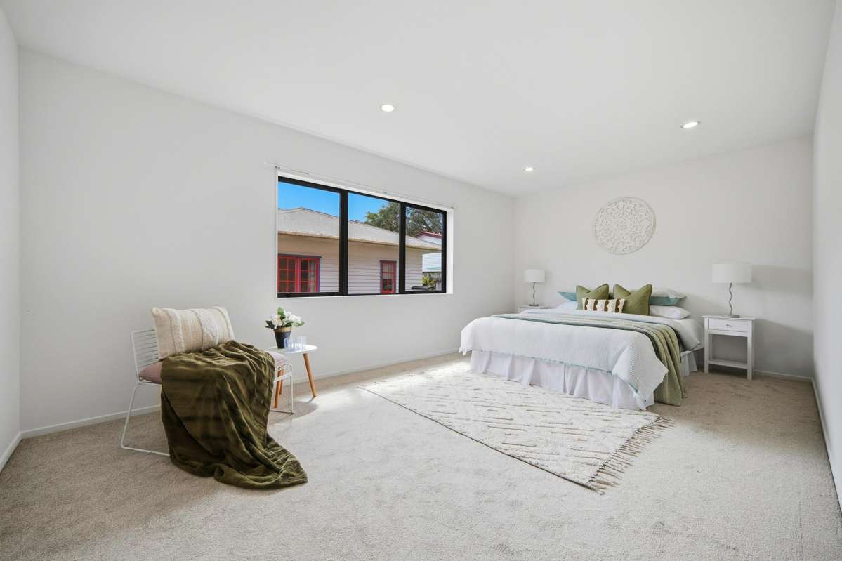 8 Larch Street_4