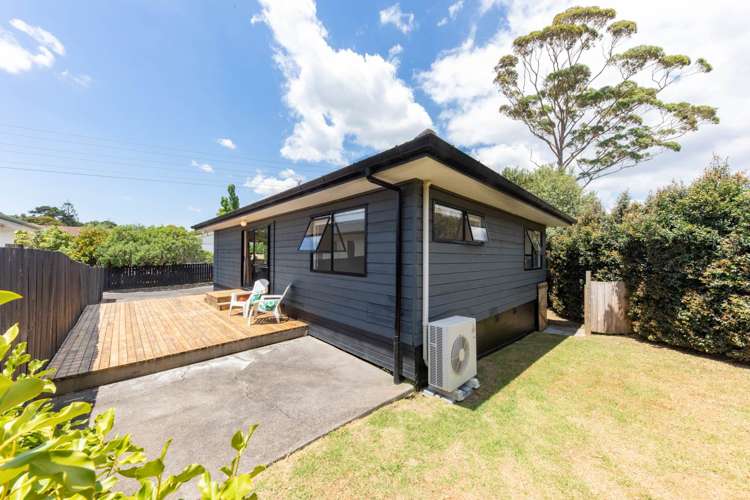 55 Meadowvale Rise Titirangi_7