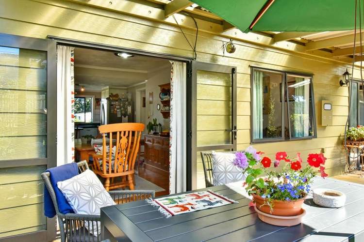 1/17 Churchill Road Cockle Bay_2