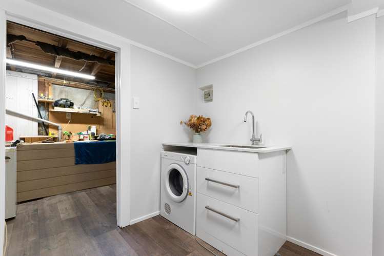1/508 Glenfield Road Bayview_14