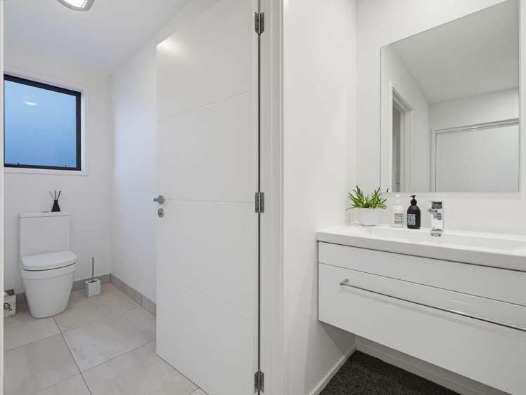 7 Waterton Point Huntingdon_23