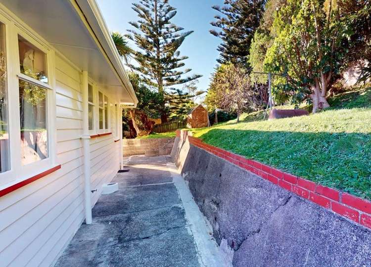17 Durham Street Cannons Creek_13