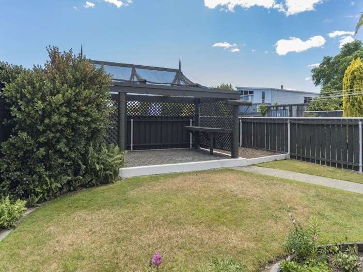 48 Leicester Street Stoke_21