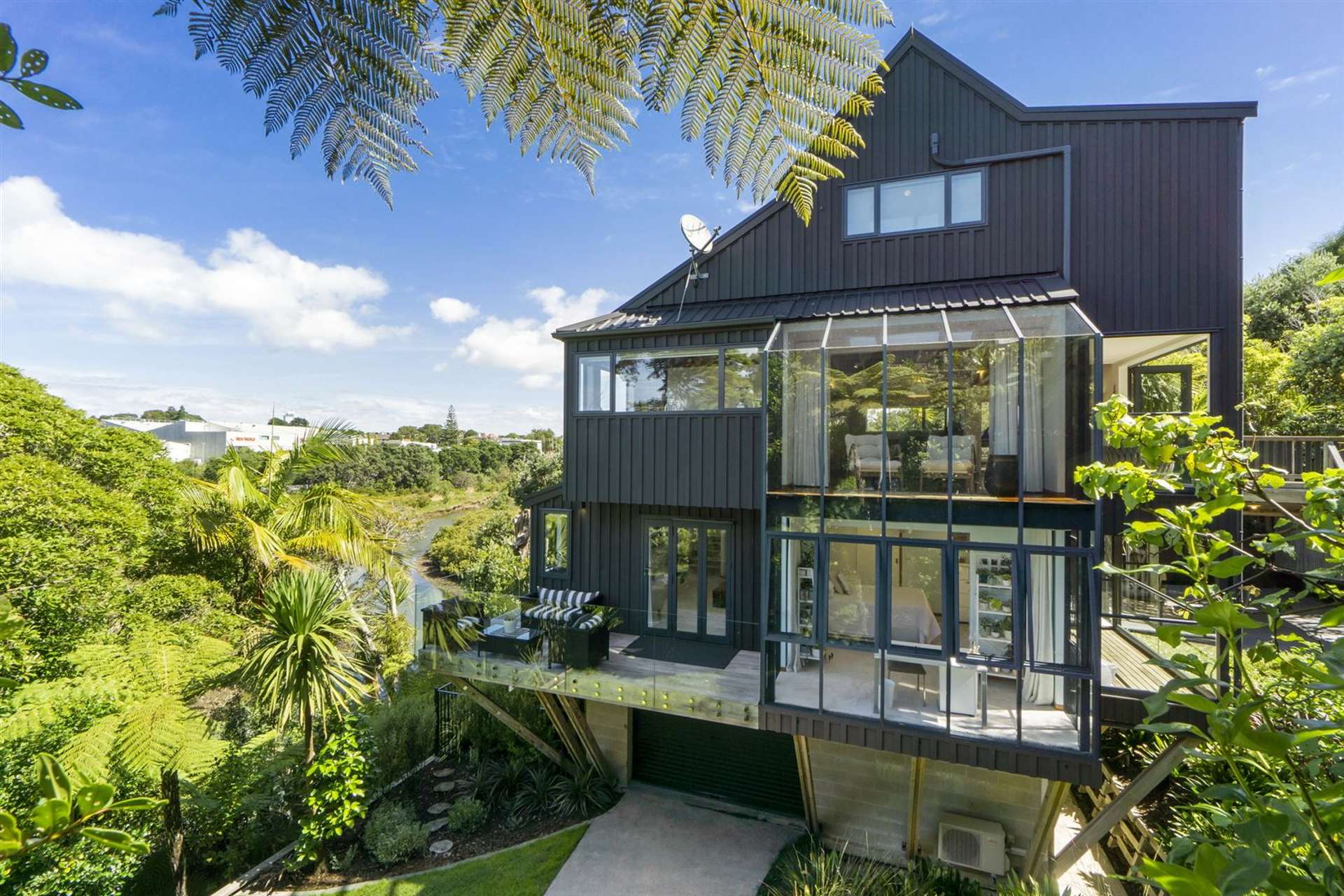 17b Rangitoto Terrace Milford_0