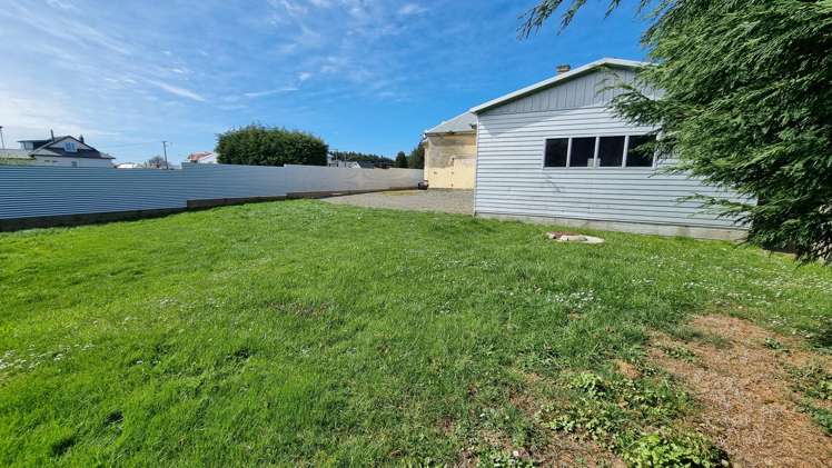 78 Palmerston Street Riverton_14