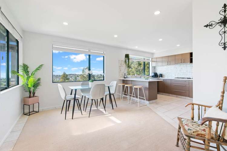 2/5 Moorgreen Heights Torbay_6