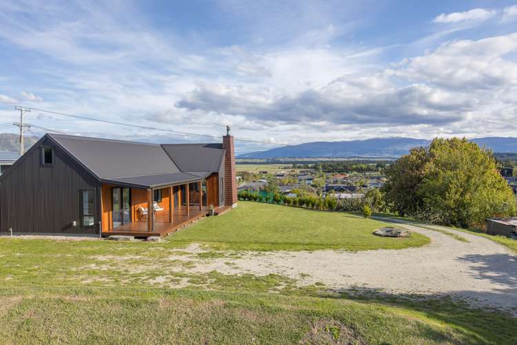 44 Noema Terrace Lake Hawea_16