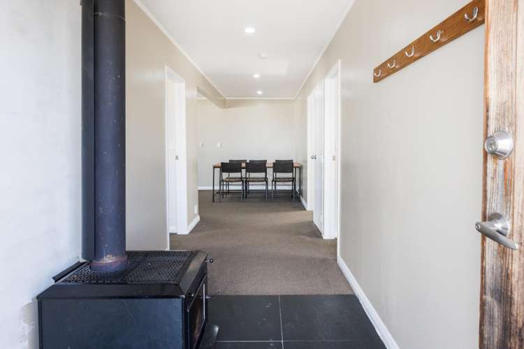 12a Heatherlea Heights Feilding_16