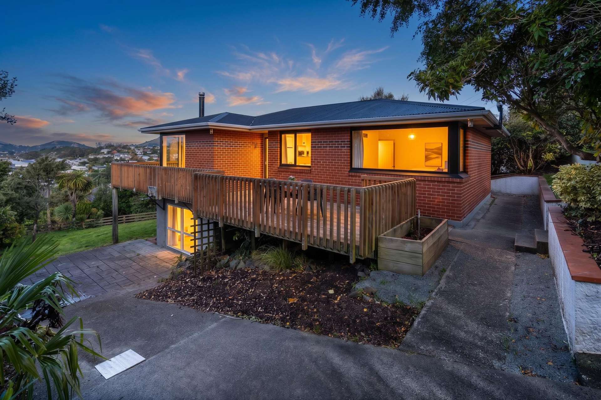 5 & 6 Kohi Place Port Chalmers_0