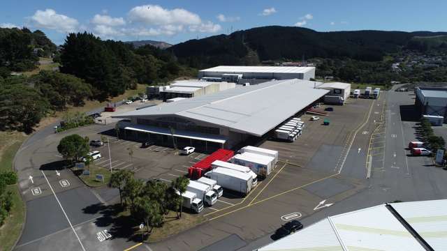 Well-Located Warehouse / Distribution Hub