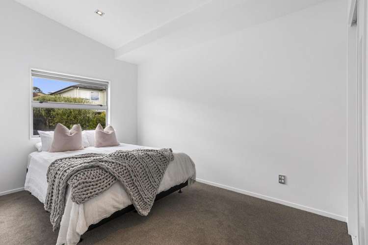 20/40 Scarlet Oak Drive Schnapper Rock_15