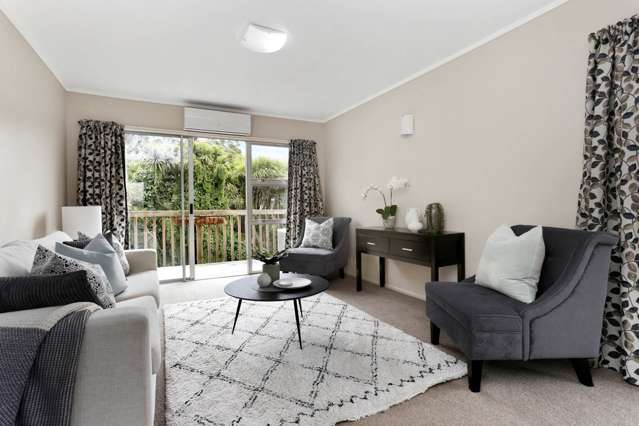 2/42 Eastglen Road Glen Eden_2