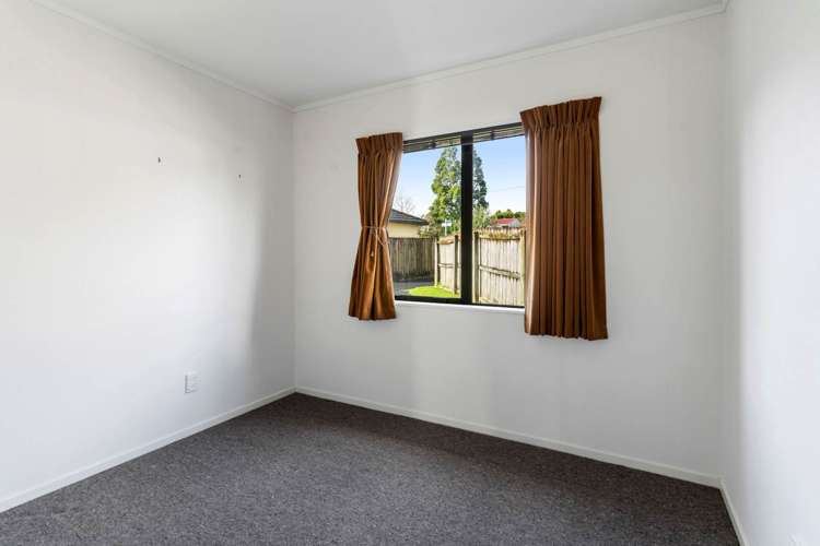 103 Pooks Road Ranui_10