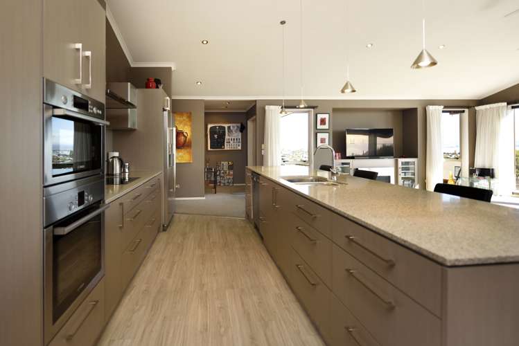 6 Berkshire Place Stoke_2