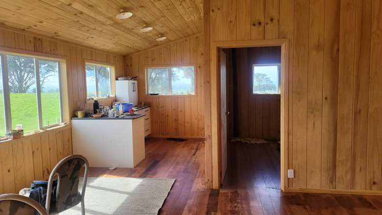 240 Pinaki Road Te Kopuru_10