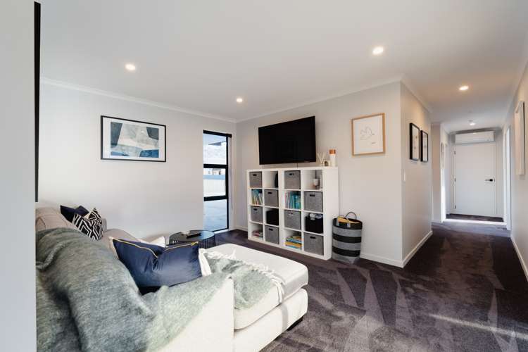 11 Heathfield Drive Mosgiel_21