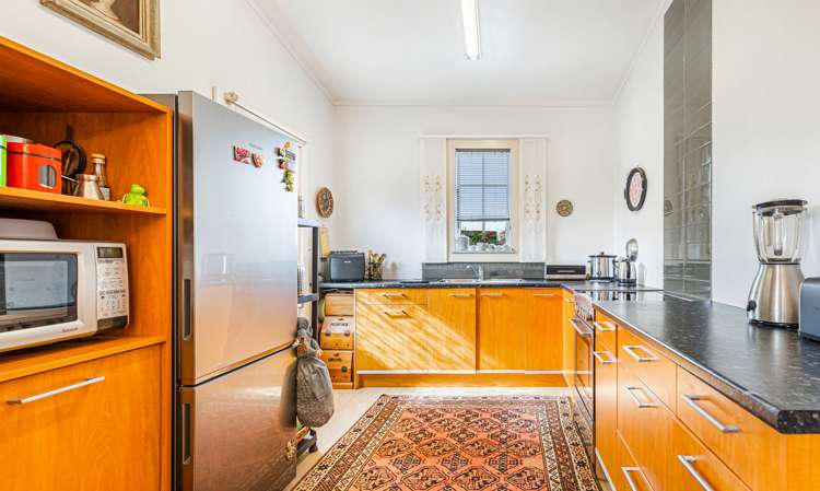 57a Archibald Road Kelston_15