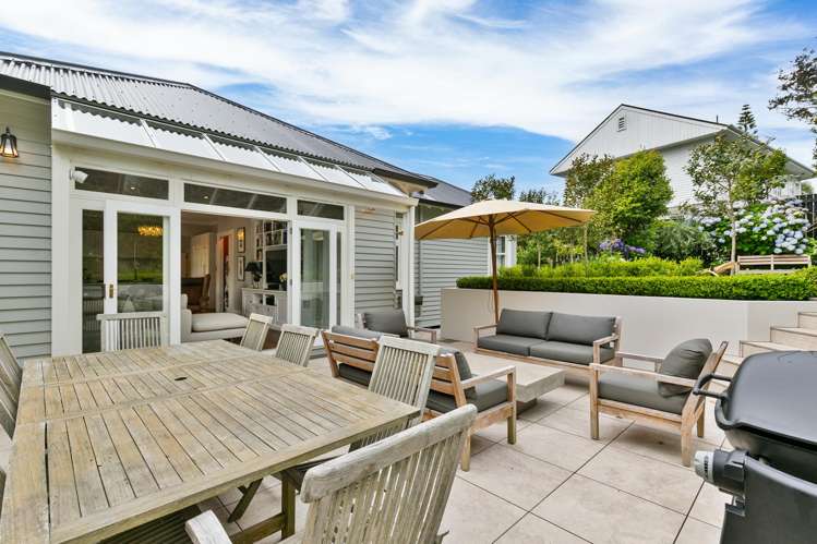 41 Everest Street Khandallah_17