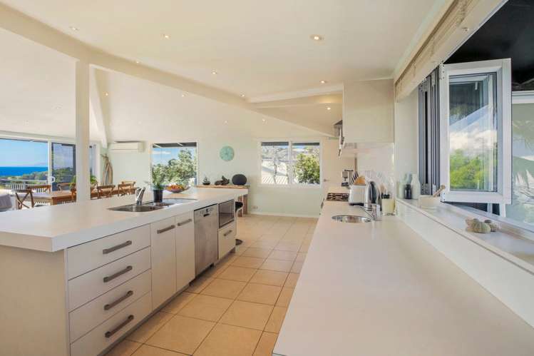 20 Queens Drive Oneroa_7