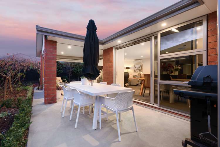 21 Kahuparere Crescent Pyes Pa_22