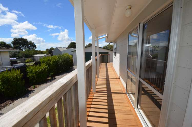 18 Bundena Place Clendon Park_8