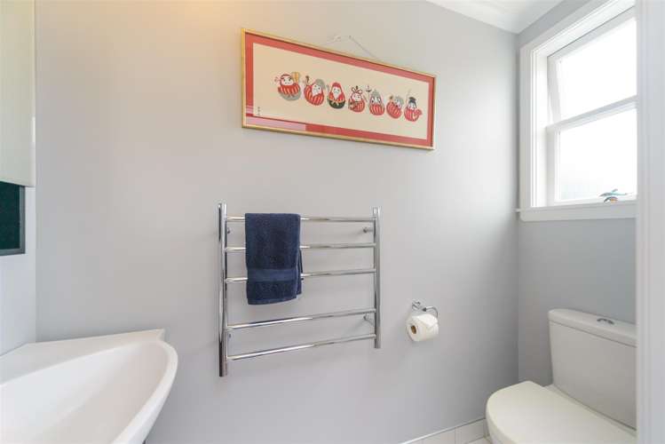 27 High Street Bulls_28