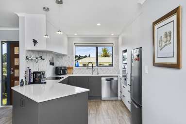 8 Tawhiri View_4