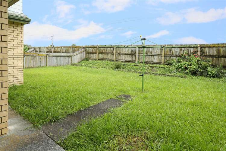 24a Charlenne Close Ranui_12