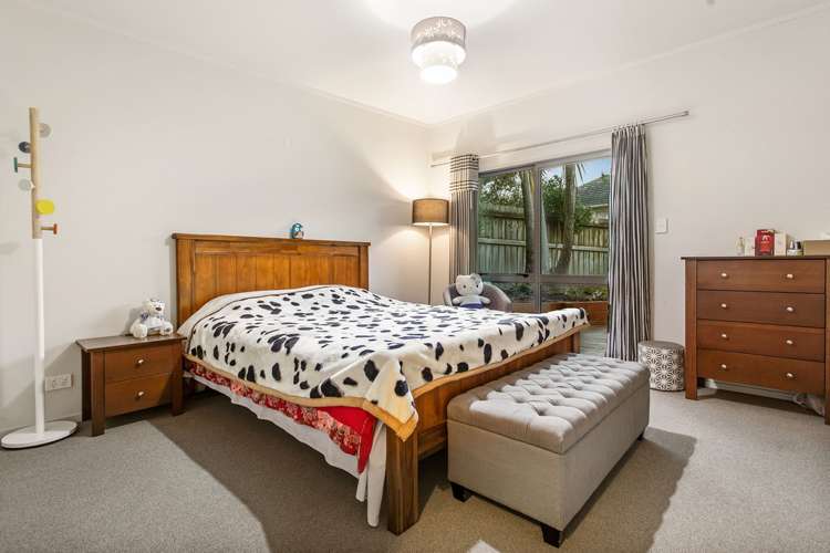 72 Kervil Avenue Te Atatu Peninsula_11