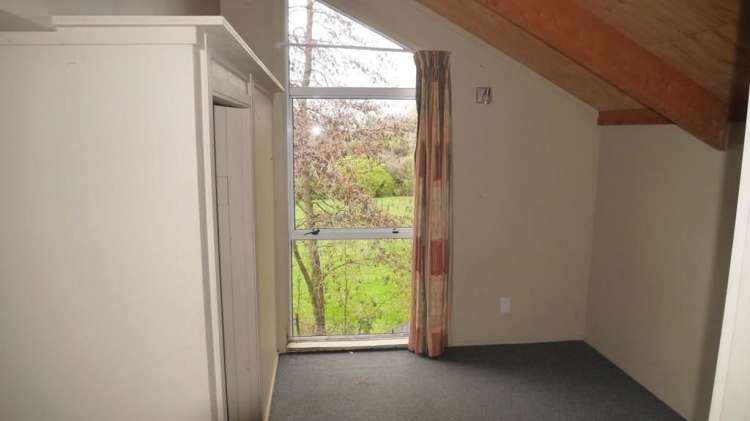 4261 Christchurch Akaroa Road Little River_9