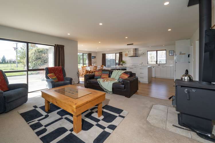 347 Milton Road South Elgin_9