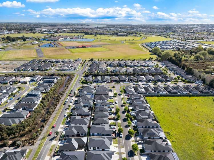 4 Silver Beech Street Takanini_34