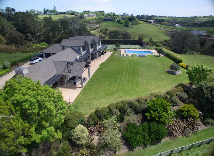 12 Tudor Park Drive Whitford_19