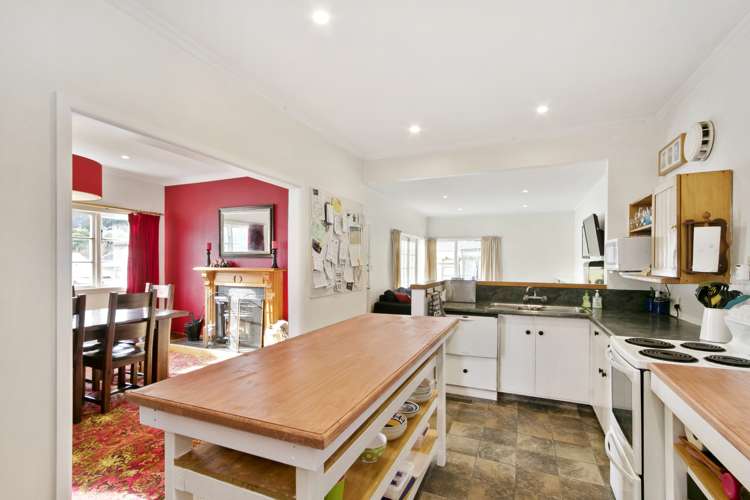 16 Tennyson Street Petone_6