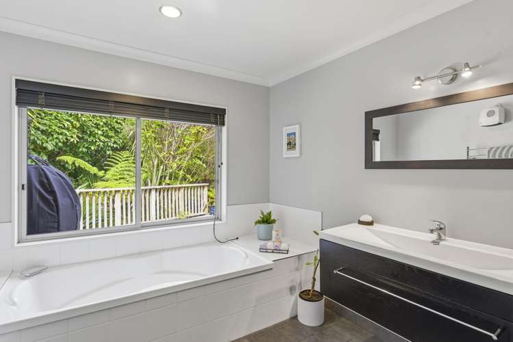 132 Maui Pomare Road Nikau Valley_29