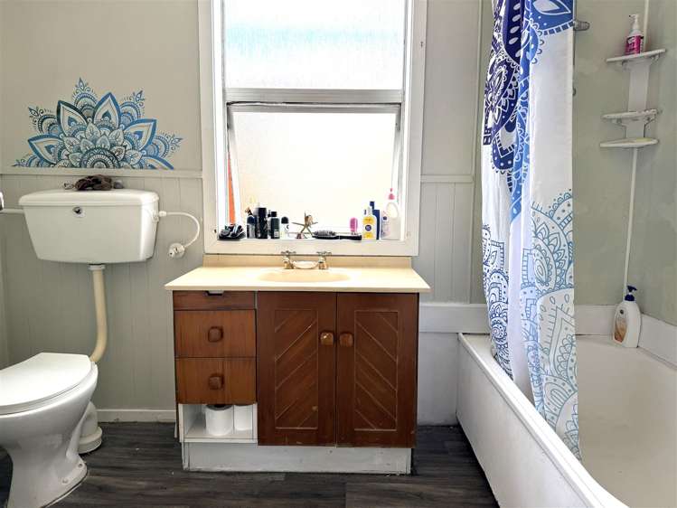 31 Nelson Quay Cobden_14