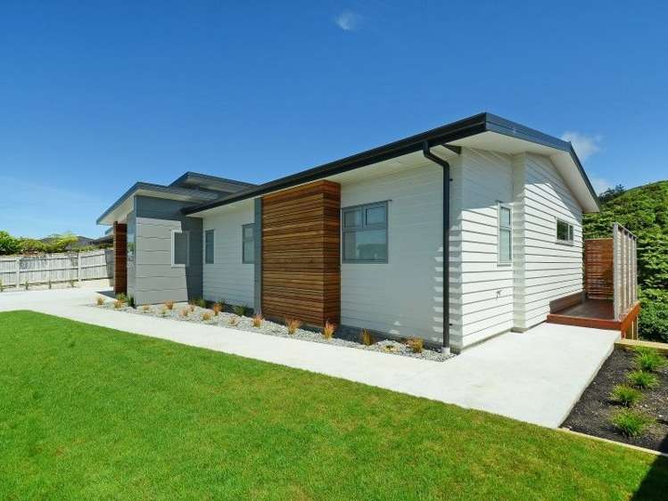 36 Meadowbank Drive Belmont_19