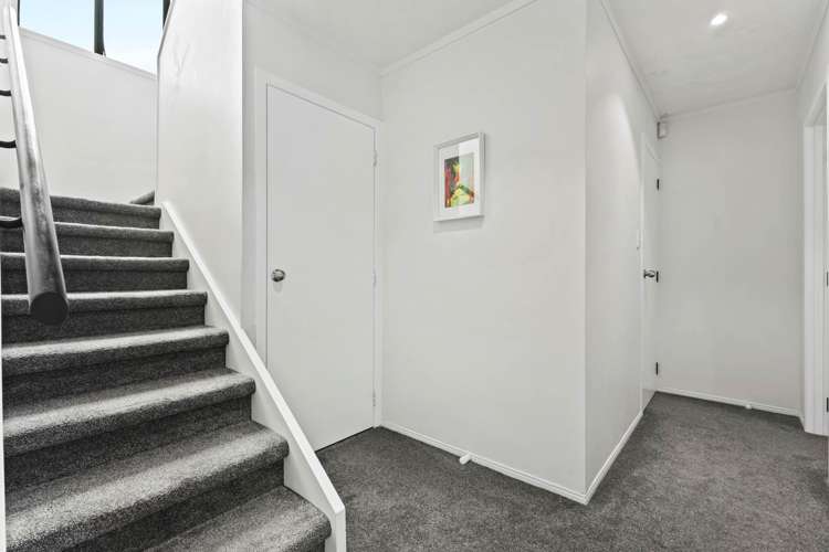 2/19 Landon Avenue Mangere East_8