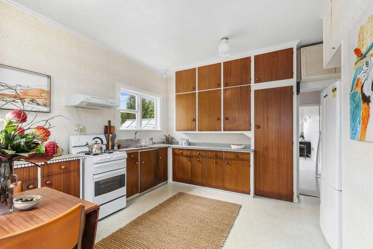 30 Sunshine Avenue Karori_6